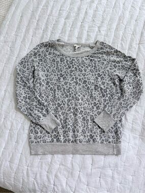 Joie Grey Leopard Print Raglan Sweatshirt - Size M